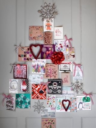 albero di Natale cartoline su muro
